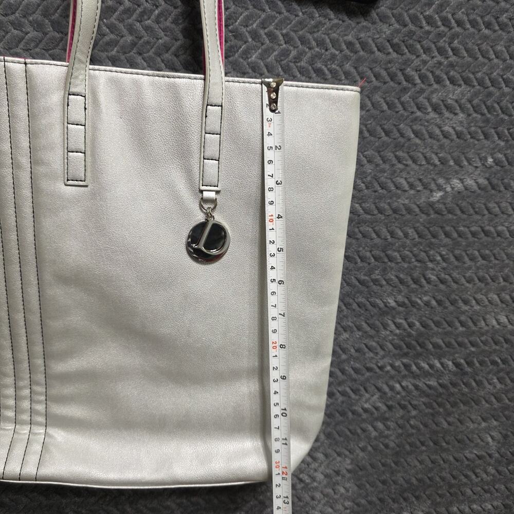 Dillard’s Metallic Silver Tote Bag Pink Lining Shoulder Shopper Purse - Picture 4 of 8